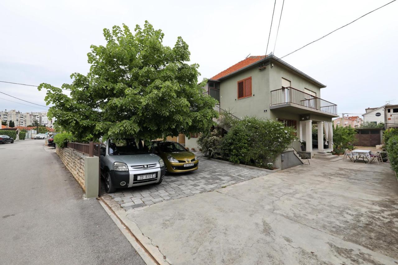 Apartment And Room Mare Zadar Exterior foto